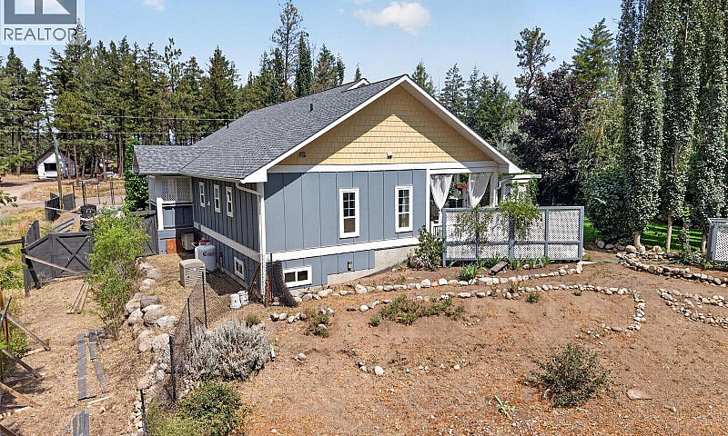 7272 Dunwaters Road ...