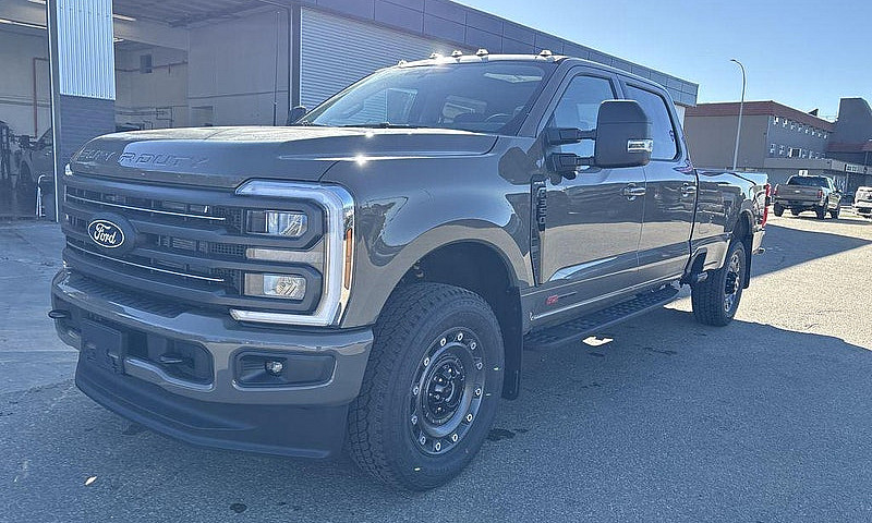 2027 Ford F-350 Supe...