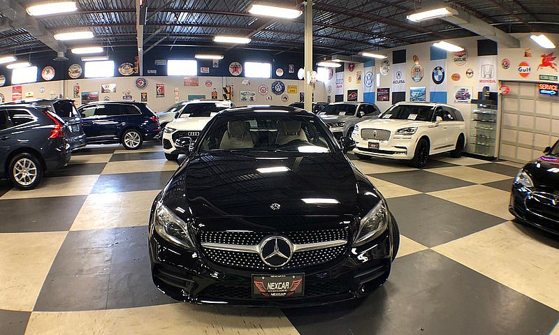 2019 Mercedes-Benz C...