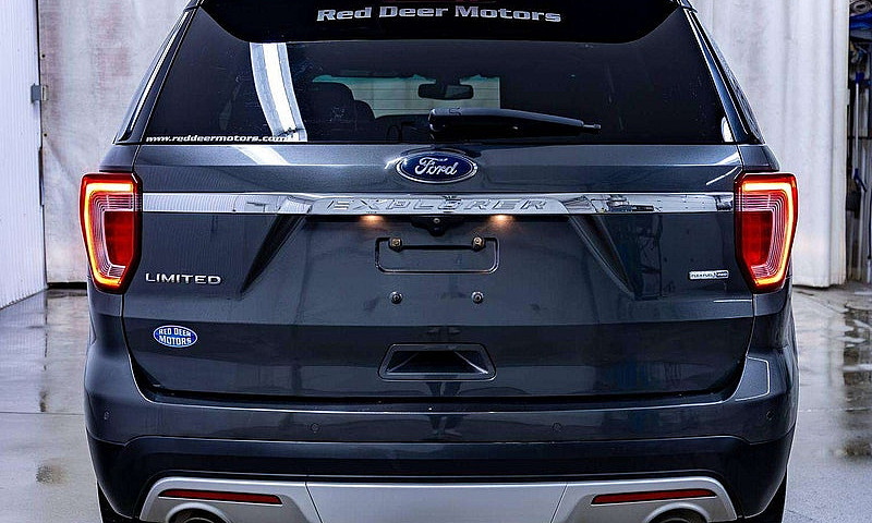 2016 Ford Explorer A...