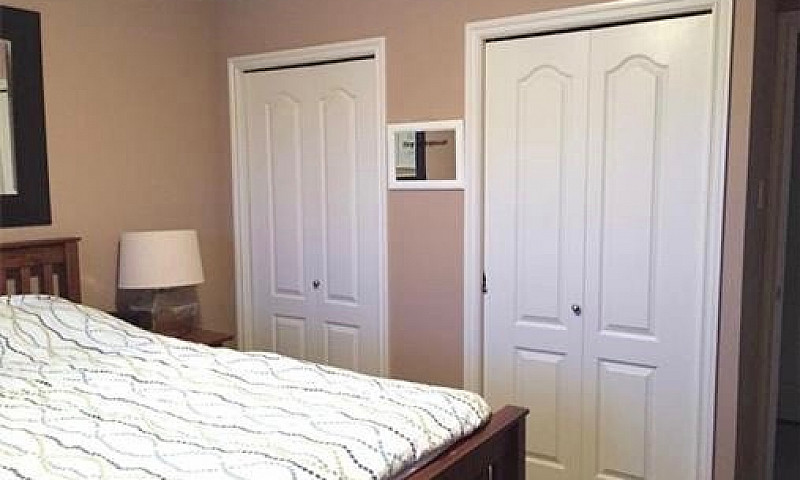 Top Floor - 3 Bedroo...