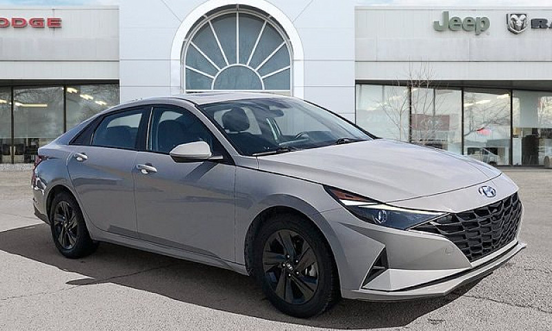 2022 Hyundai Elantra...