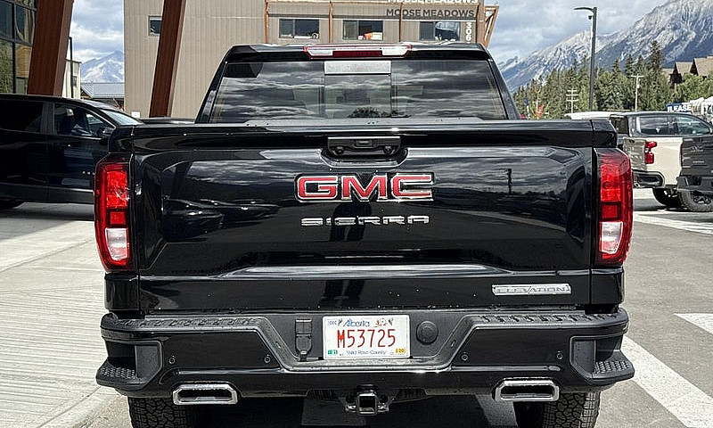 2026 Gmc Sierra 1500...