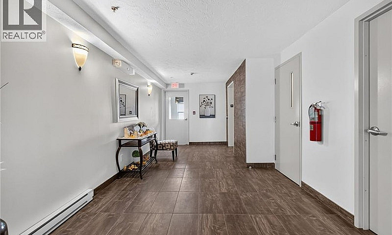 208 Coverdale Road U...