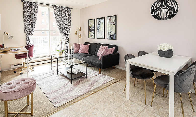 Apartment For Rent: ...