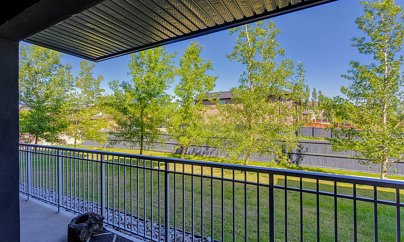 2 Bed 2 Bath/2 Title...