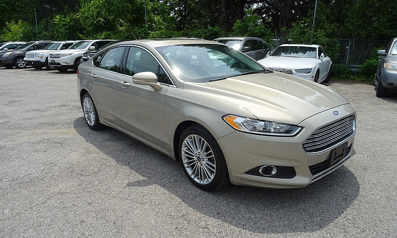 2016 Ford Fusion Se...