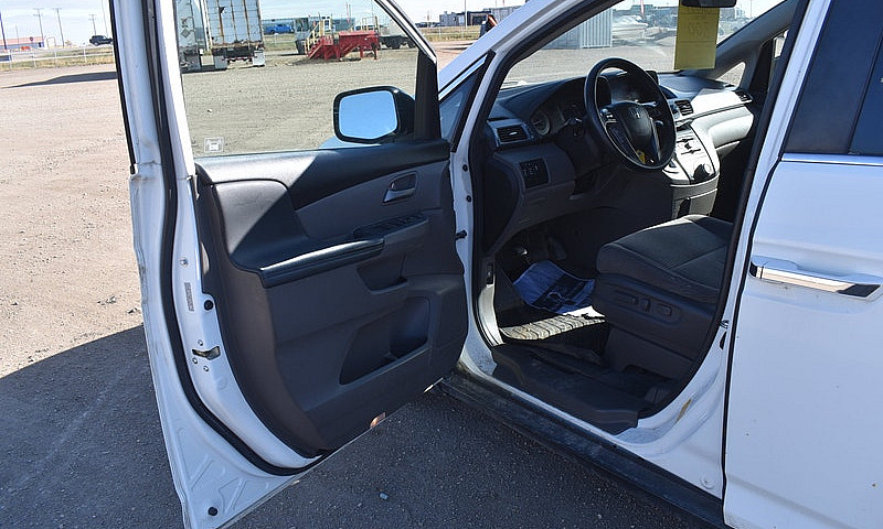 2011 Honda Odyssey...