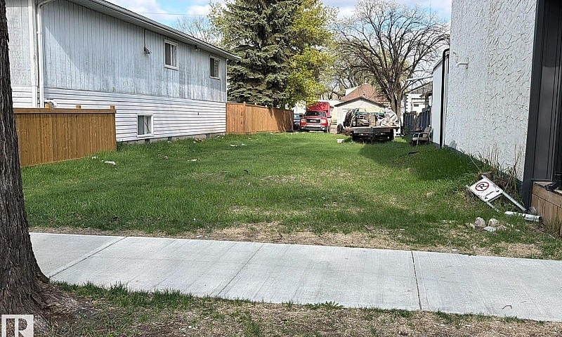 12713 119 St Nw Edmo...