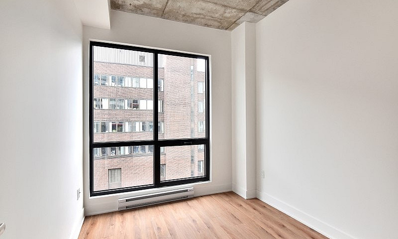 3.5 Condo Appartemen...
