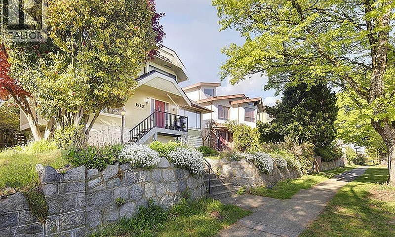 1373 W 64Th Avenue V...