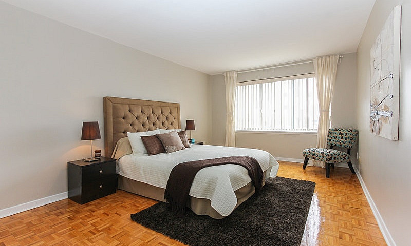 Great Location! Spac...