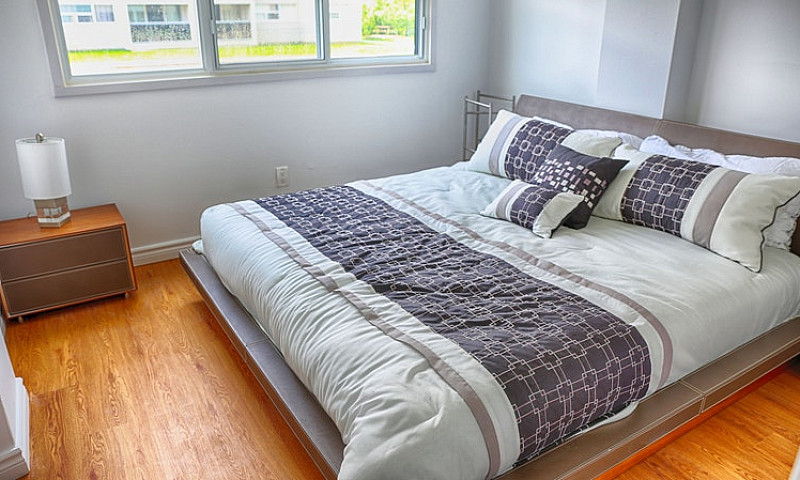 2 Bedroom Available ...