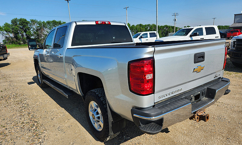 2015 Chevrolet Silve...