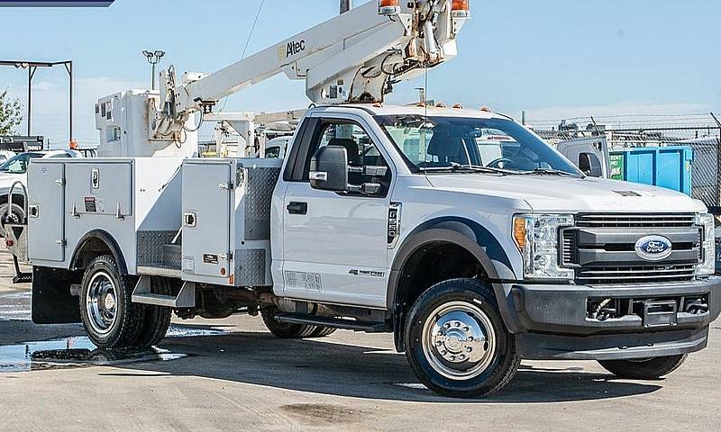 2017 Ford F-550 Chas...