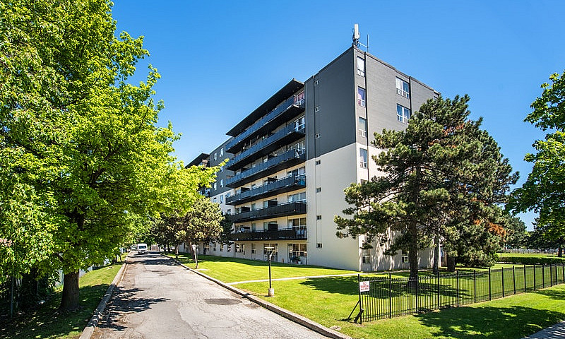 North York 1 Bedroom...