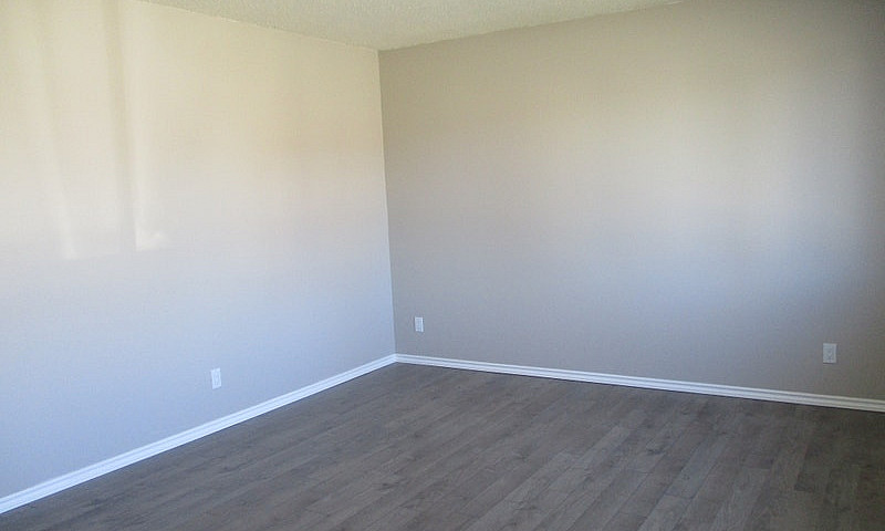 4 Bedroom Home For R...