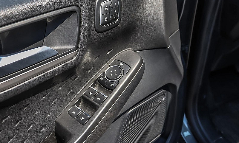 2020 Ford Escape Sel...
