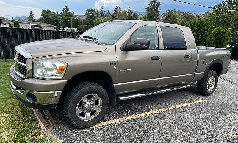 2008 Dodge Mega Cab ...