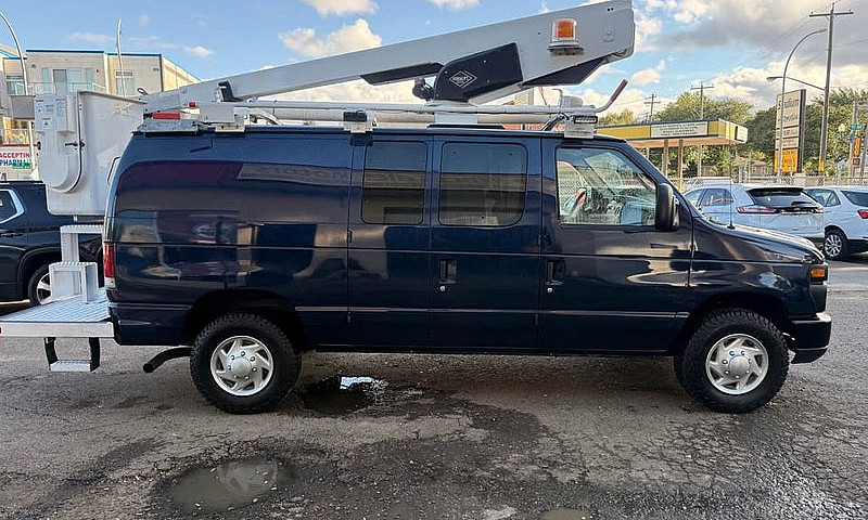 2013 Ford Econoline ...