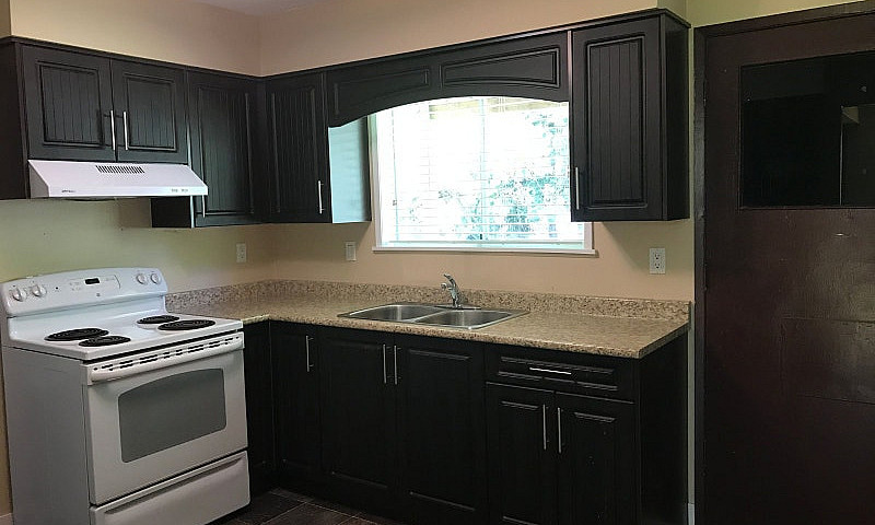 5 Bedroom Home Next ...