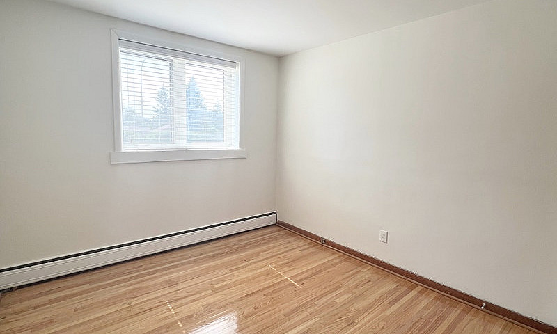 2-Bedroom In Heart O...