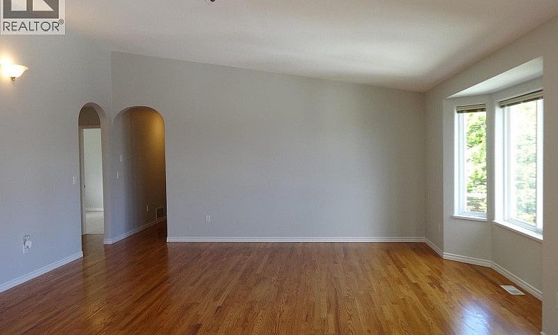 6217 Norwest Bay Roa...