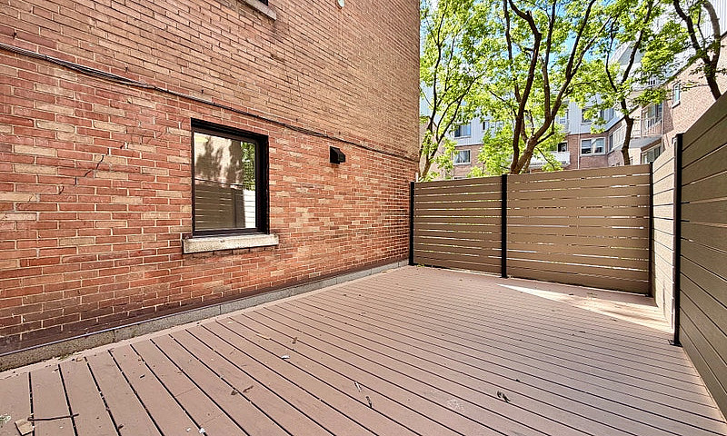 2 Bedrooms - 4 And H...