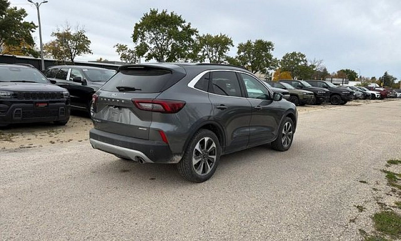 2025 Ford Escape Pla...
