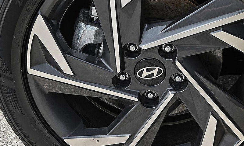 2026 Hyundai Elantra...