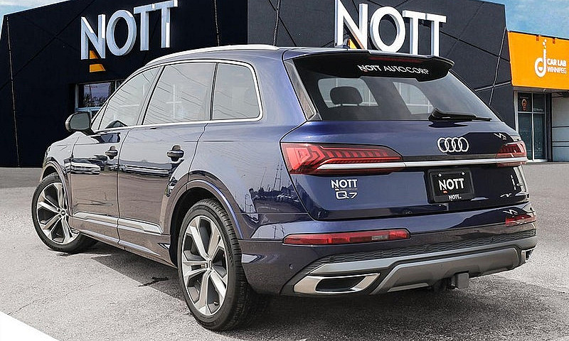 2021 Audi Q7 Technik...