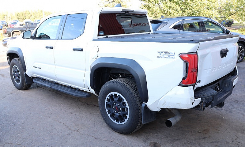 2025 Toyota Tacoma T...