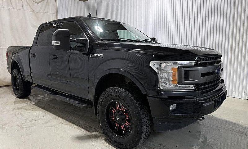 Ford F-150 Xlt Cabin...