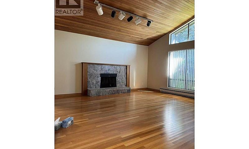 6551 Dunsany Pl Rich...