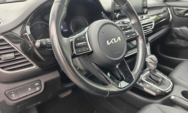 2022 Kia Seltos Ex...