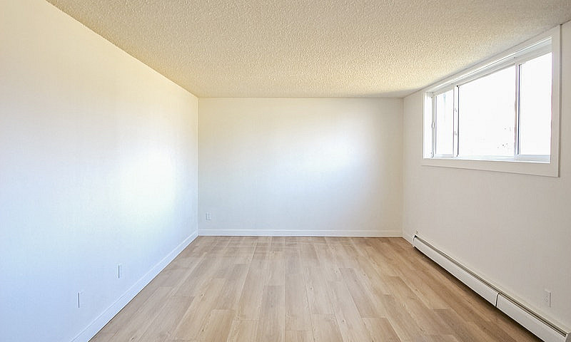 1 Bedroom Eagle At R...