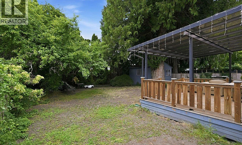 5857 16 Avenue Delta...
