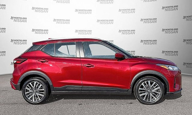 2025 Nissan Kicks Pl...