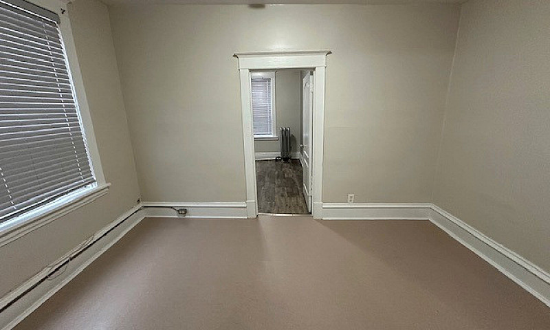 480 Langside - 1 Br ...