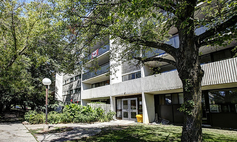 Oshawa 2 Bedroom Apa...