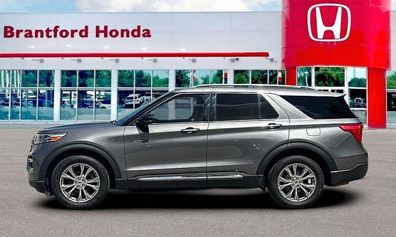 2023 Ford Explorer L...