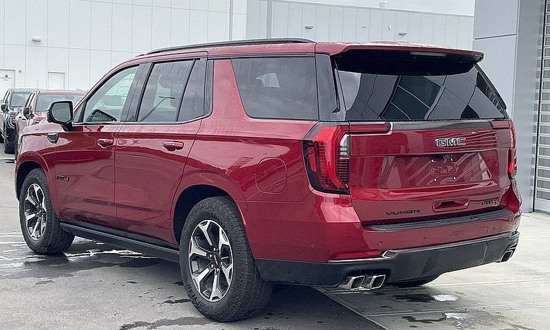 2026 Gmc Yukon At4 U...