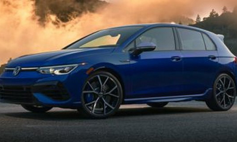 2024 Volkswagen Golf...