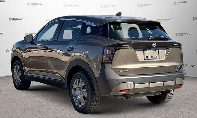 2025 Nissan Kicks S ...