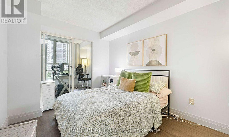 513 - 250 Webb Drive...