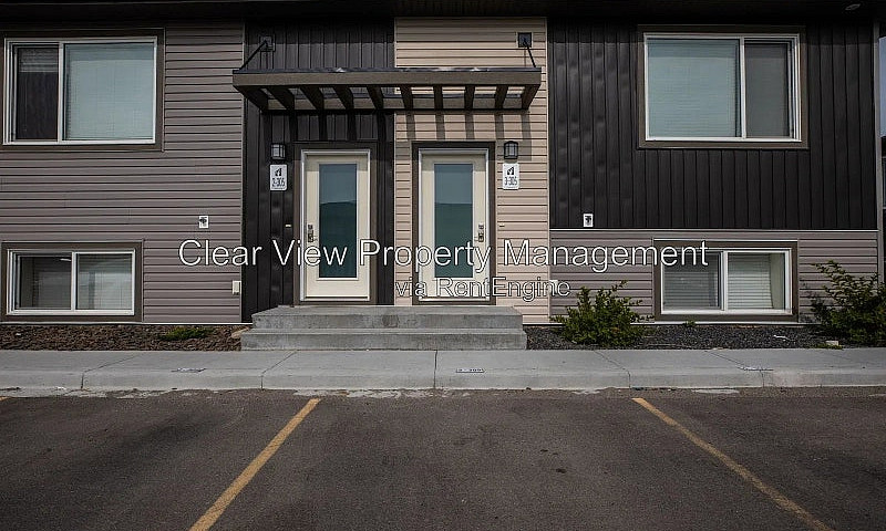 3 Bed Townhouse In L...