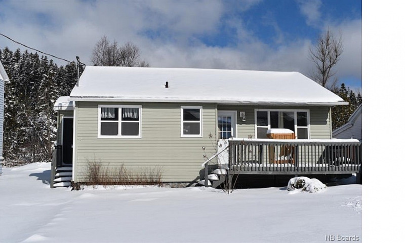 Bungalow In Family N...