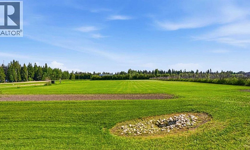 417 62036 Twp Rd 462...