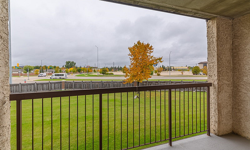 Lindenwoods Condo Fo...