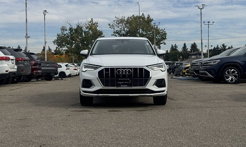 2025 Audi Q3 Prem...